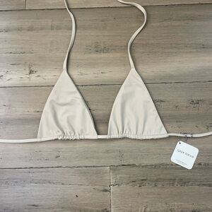 Izzy’s Bikinis Triangle Top